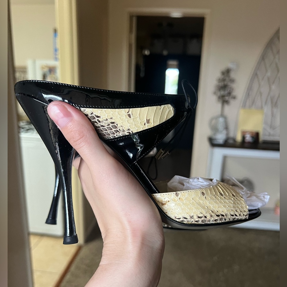Dolce & Gabbana lace up Heels patent leather python embossed - Picture 3 of 7